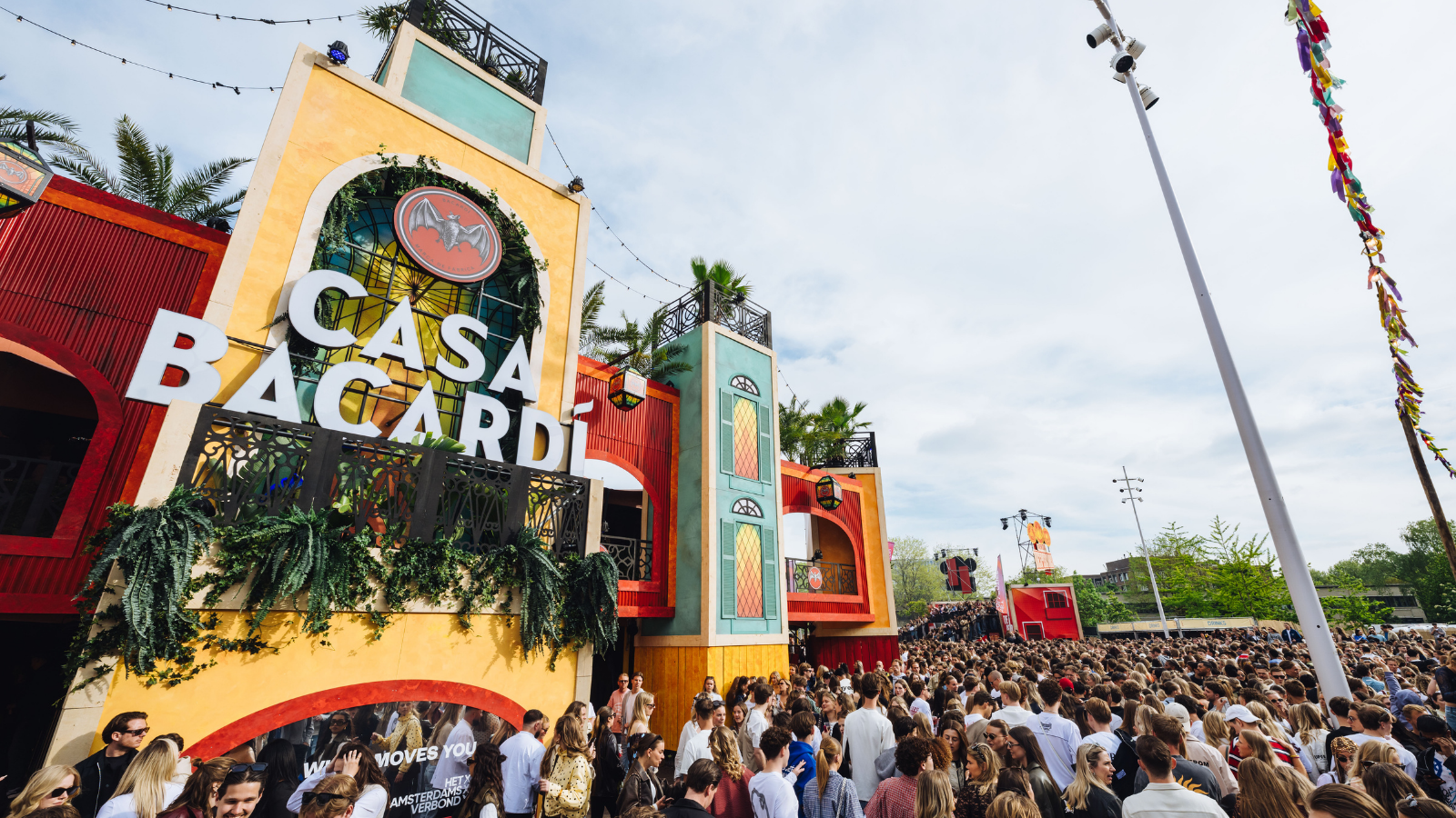 CASA BARCARDÍ stage bij het Amsterdams Verbond