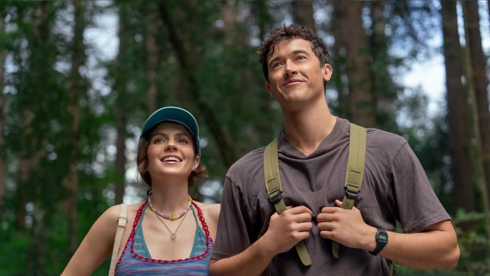 Man en vrouw op backpackreis.