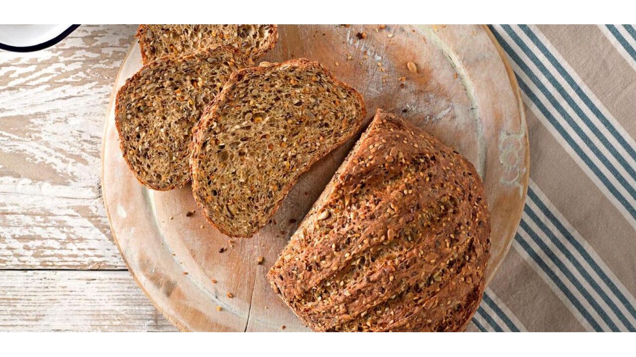 Illustratie voor: Met dit recept bak jij het lekkerste koolhydraatarm brood