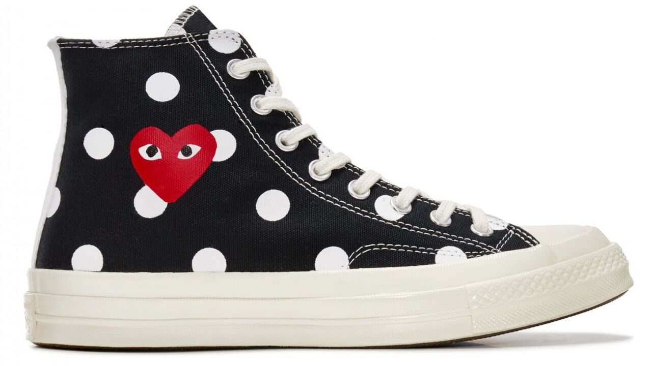 Illustratie voor: COMME DES GARÇONS PLAY X Converse launchen nieuwe samenwerking