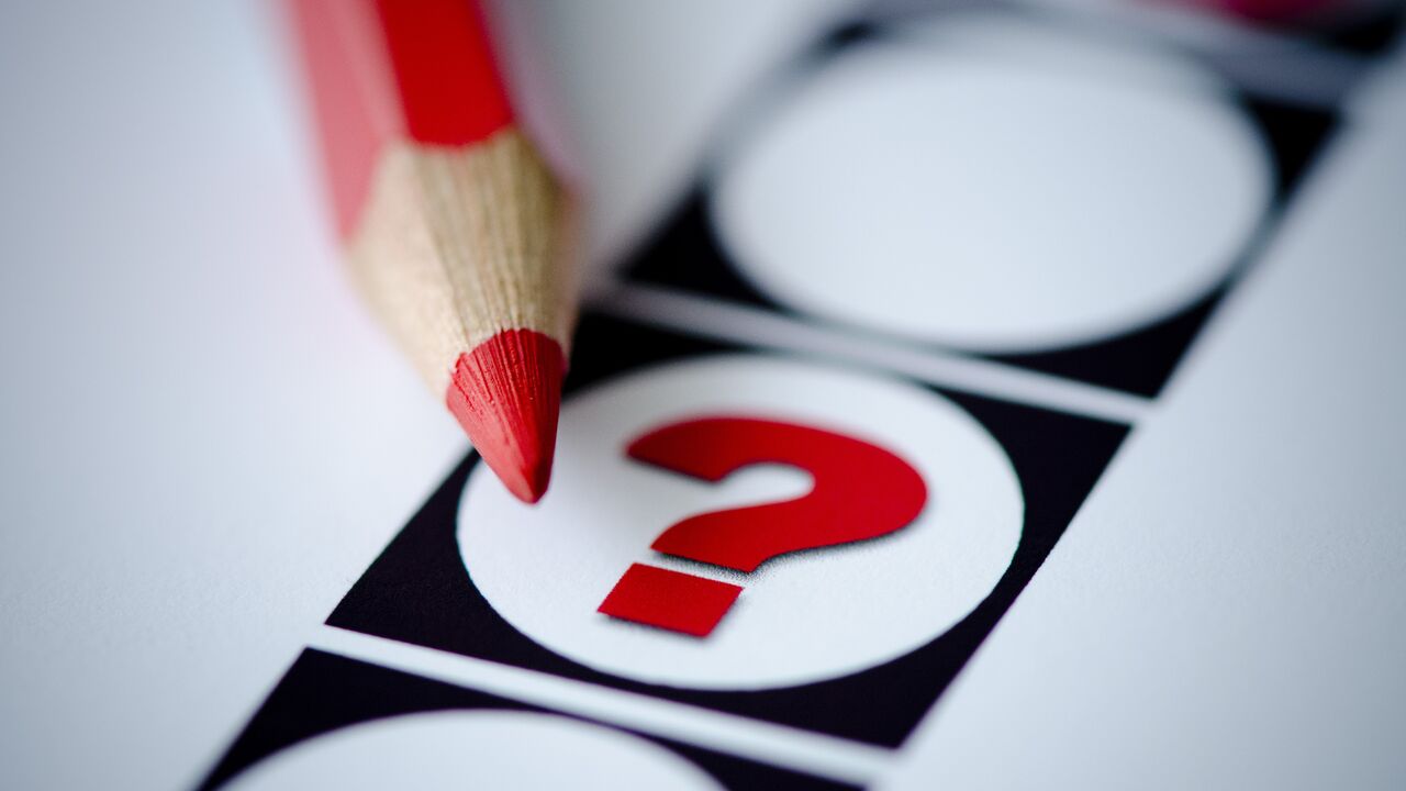 Illustratie voor: FEM Politiek #3: waarom iedereen dezelfde mening heeft