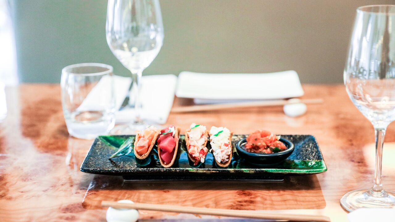 Illustratie voor: Fan van sushi? MOMO is de perfecte plek voor je sushilunch
