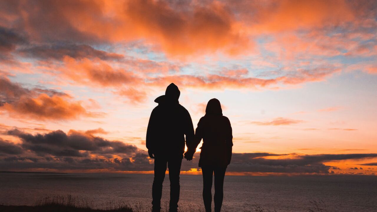 Illustratie voor: Waarom voor sommigen de datefase leuker is dan de relatie zelf