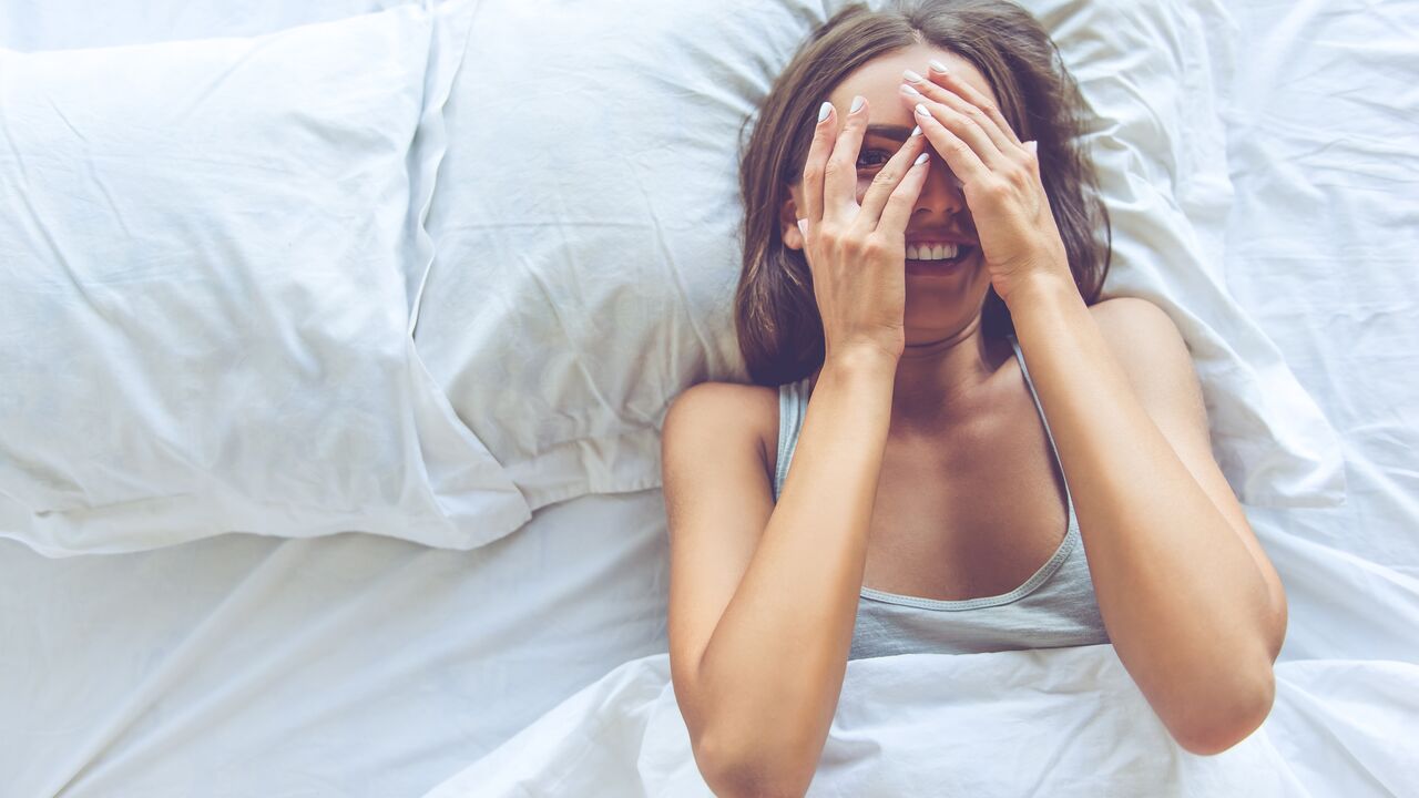 Illustratie voor: Vertel dit maar aan je baas: volgens onderzoek moeten we nog meer slapen