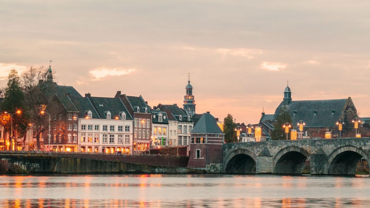 Illustratie voor: Stedentrip in eigen land: 24 uur in Maastricht