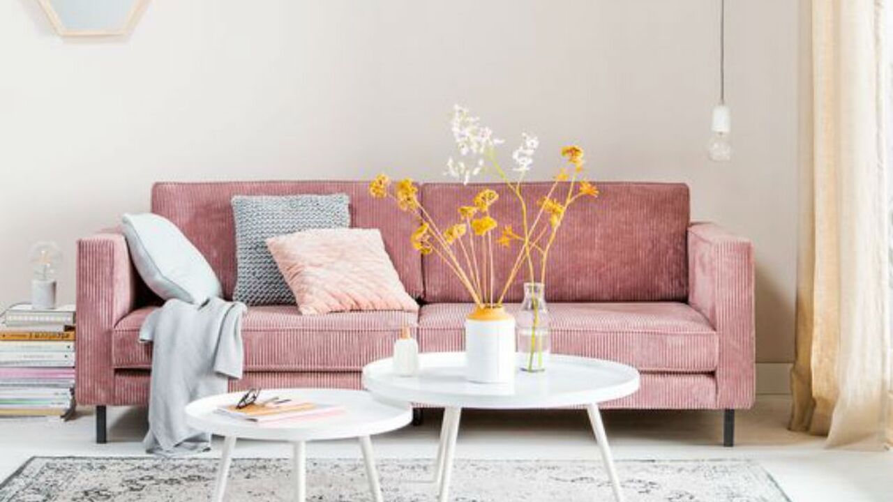 Illustratie voor: Inspiratie: roze meubels maken je interieur compleet
