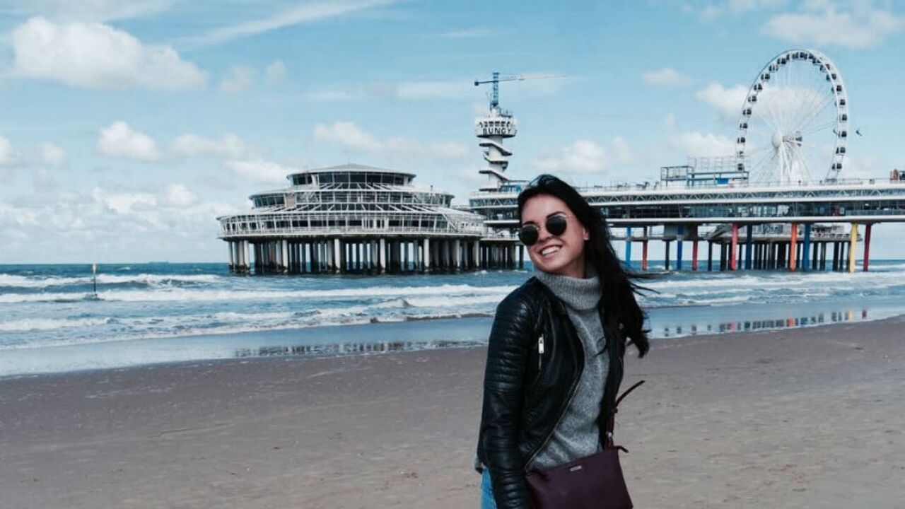 Illustratie voor: De cityguide voor Den Haag en Scheveningen