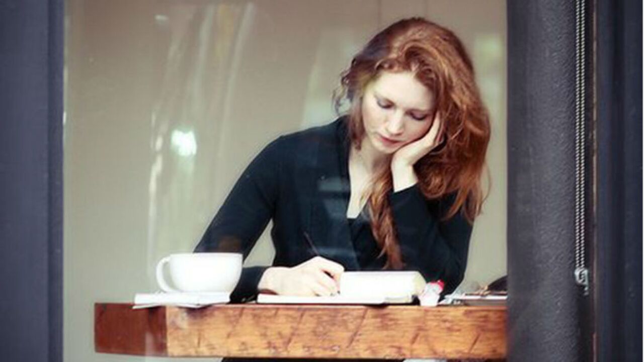 Illustratie voor: Een burn-out bij millennials, hoort het erbij?