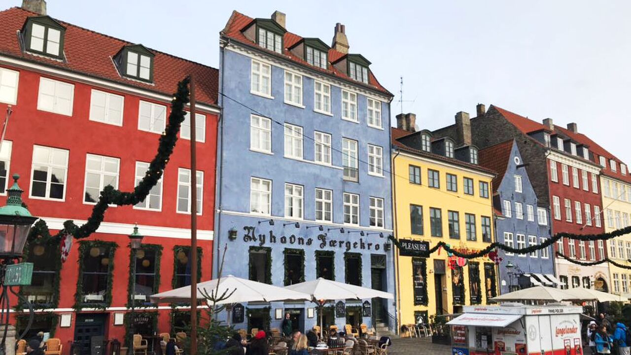Illustratie voor: Hoe ik me als typische toerist in Kopenhagen perfect vermaakte