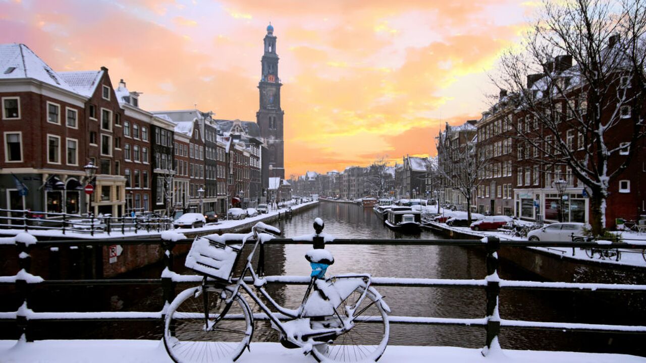 amsterdam-winter-femfem