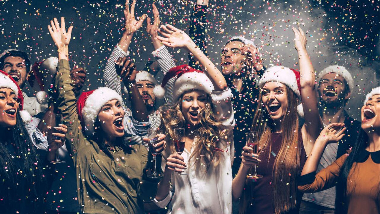 Illustratie voor: De situaties die bij elke kerstborrel voorkomen