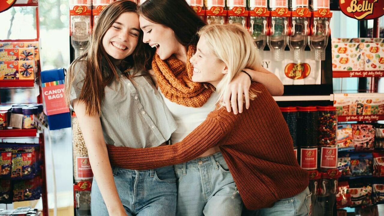 Illustratie voor: Gewoontes die gelukkige vrouwen hebben