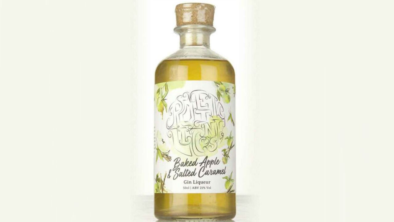 Illustratie voor: Deze karamel zeezout gin wordt jouw nieuwe favoriete drankje