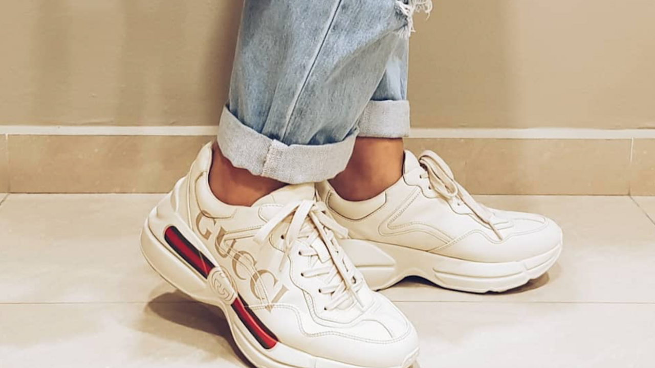 Illustratie voor: De trend van dit moment: chunky dad sneakers