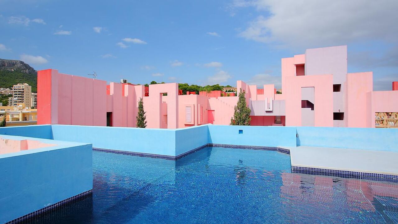 Illustratie voor: Deze roze Airbnb is de perfecte plek voor een vriendinnenweekend