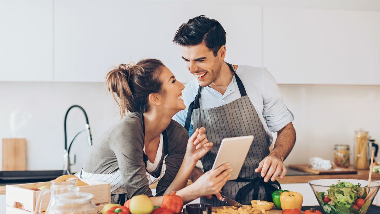 Illustratie voor: Zo upgrade je jouw thuis-date avondje