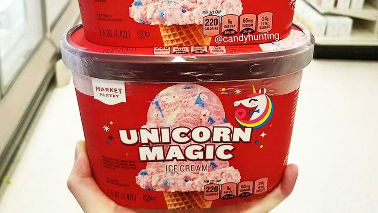 Illustratie voor: Er is nu Unicorn ijs mét glitters