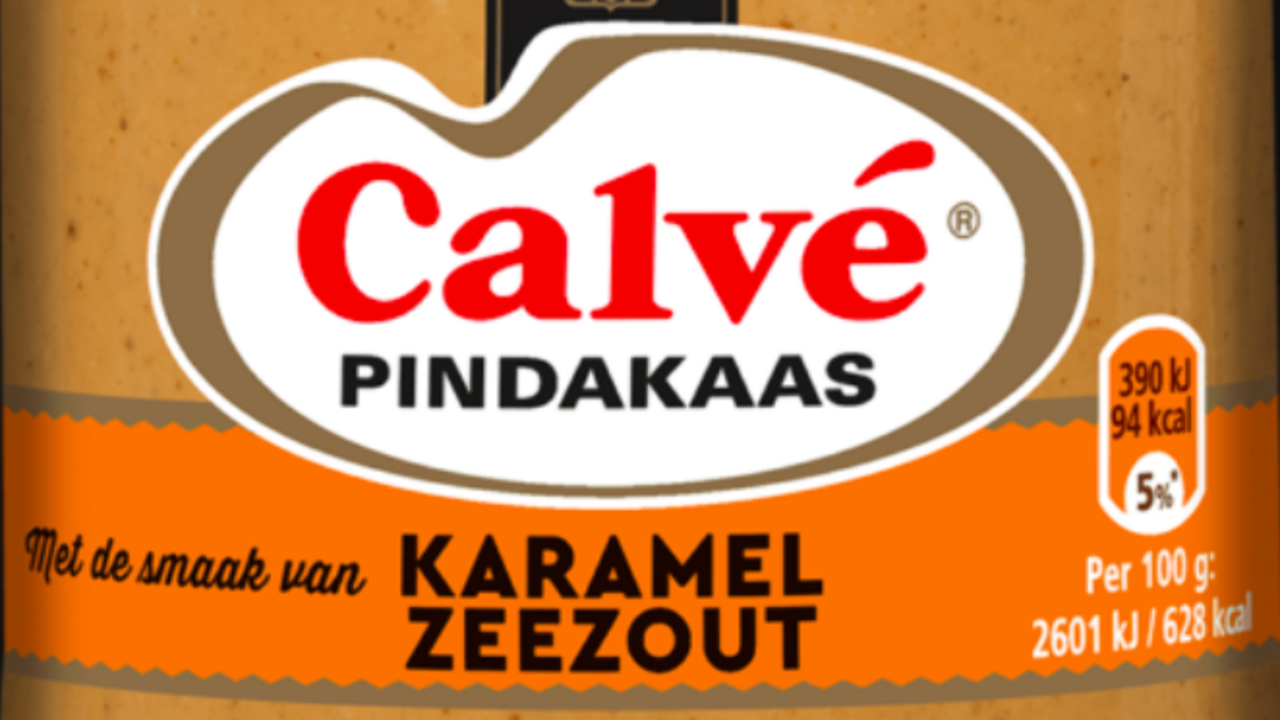 Illustratie voor: Calvé komt met Karamel Zeezout pindakaas!