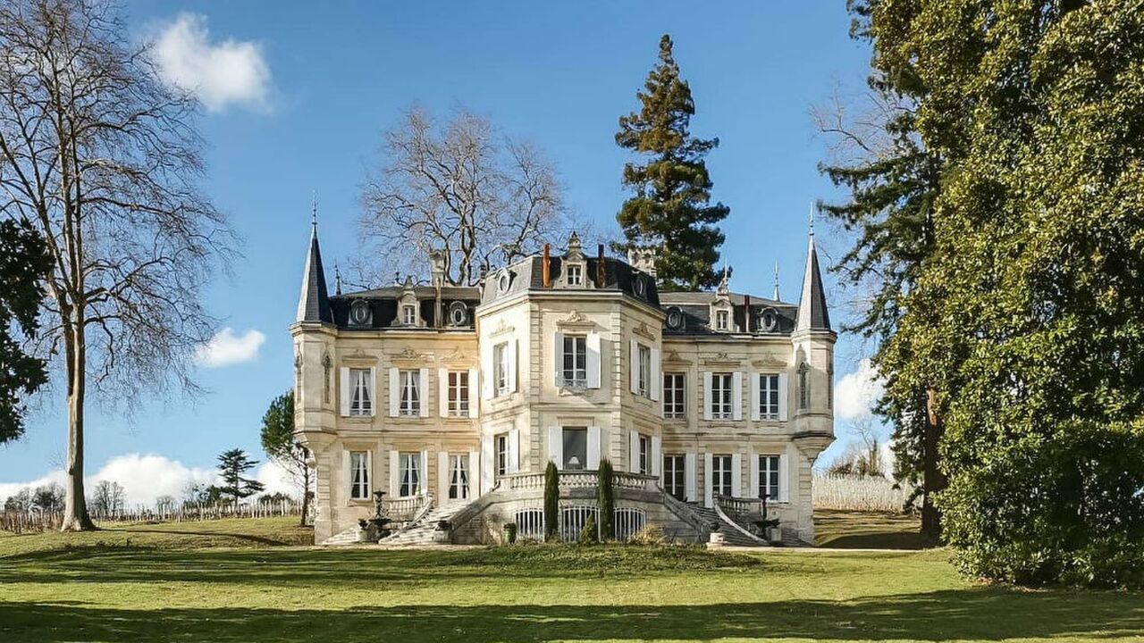 Illustratie voor: Deze échte kastelen kun je boeken via een airbnb