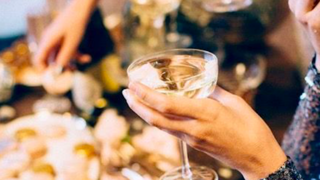 Illustratie voor: Waarom je accent heftiger wordt wanneer je veel alcohol hebt genuttigd