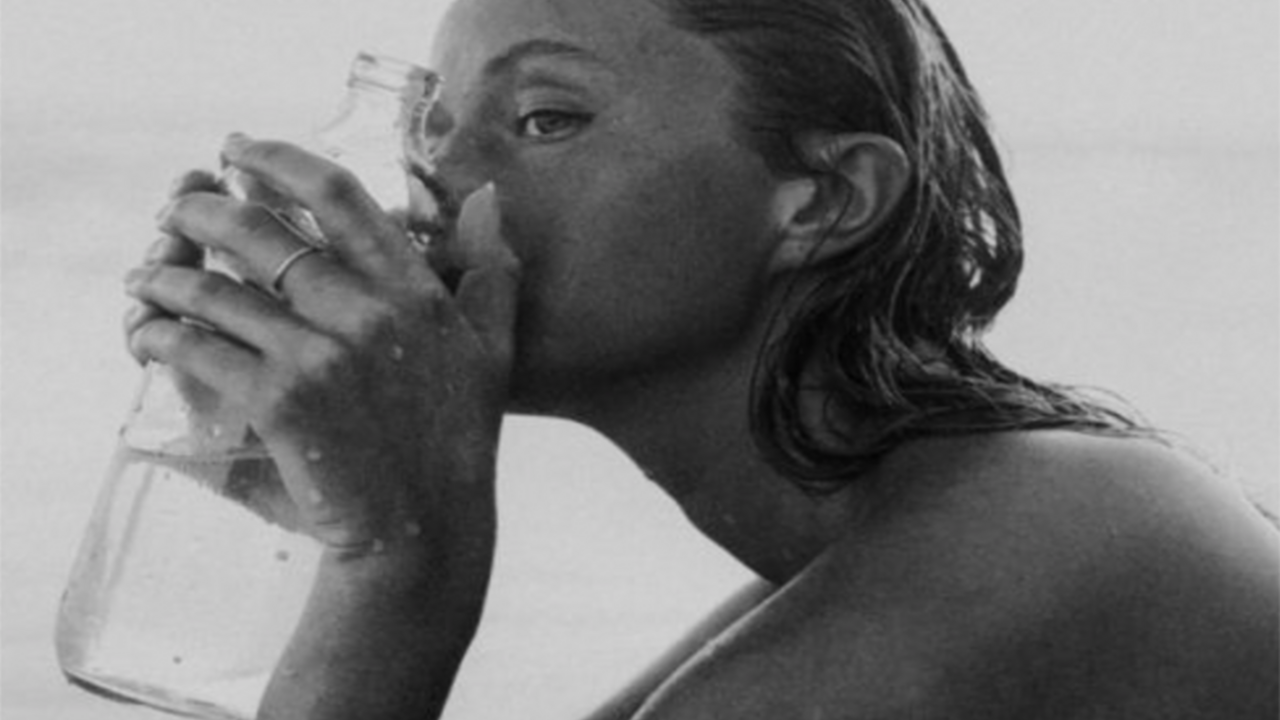 Illustratie voor: Wil jij meer water drinken? Zo doe je het