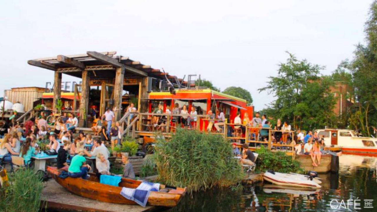 Illustratie voor: De beste plekken om aan te meren met je boot in Amsterdam