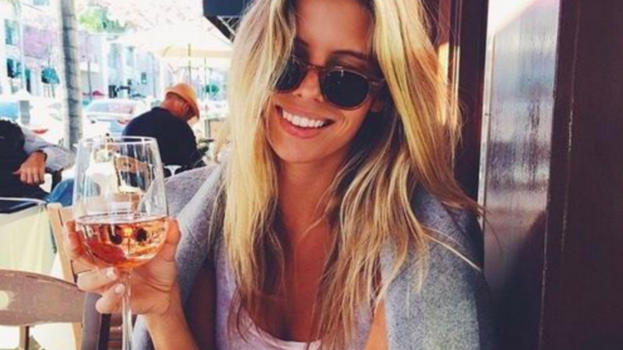 Illustratie voor: Dit is dé fashion faux pas als je op date gaat