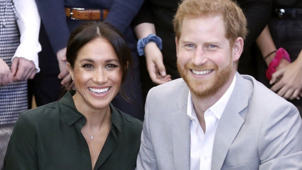 Illustratie voor: Hot news: Meghan Markle is zwanger