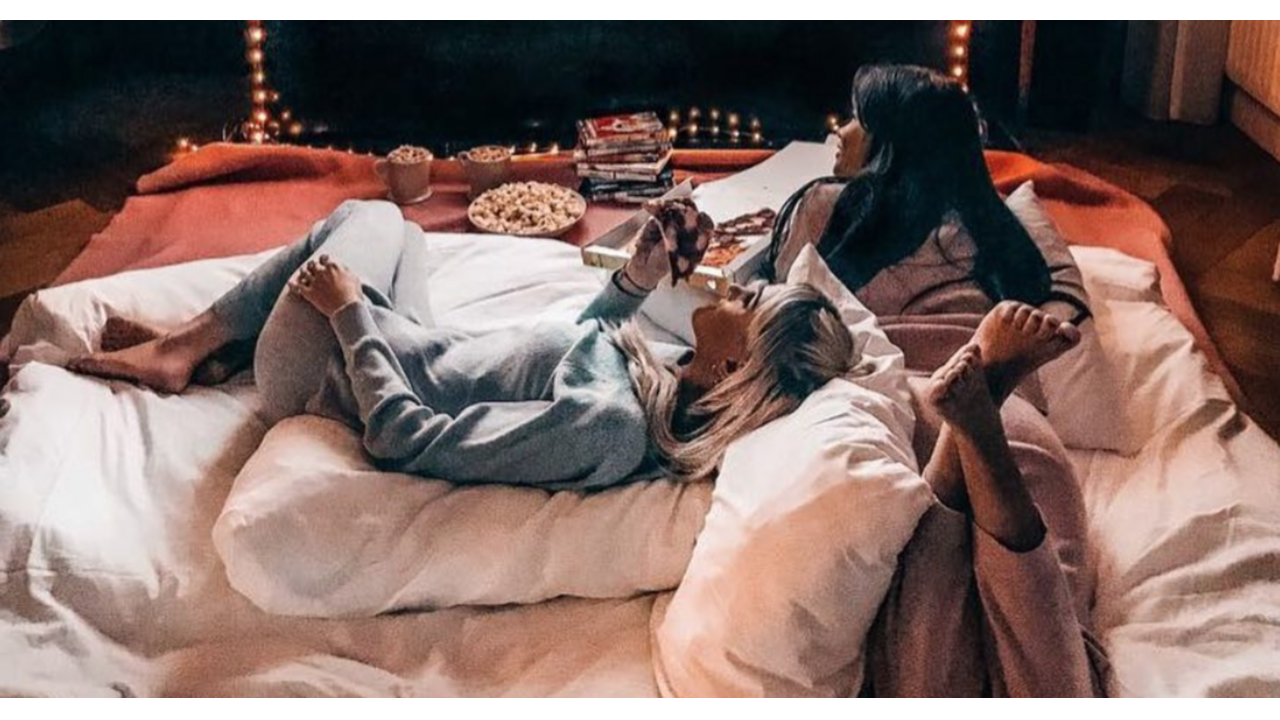 Illustratie voor: Girlsnight! Met deze 5 tips organiseer jij de perfecte meidenavond