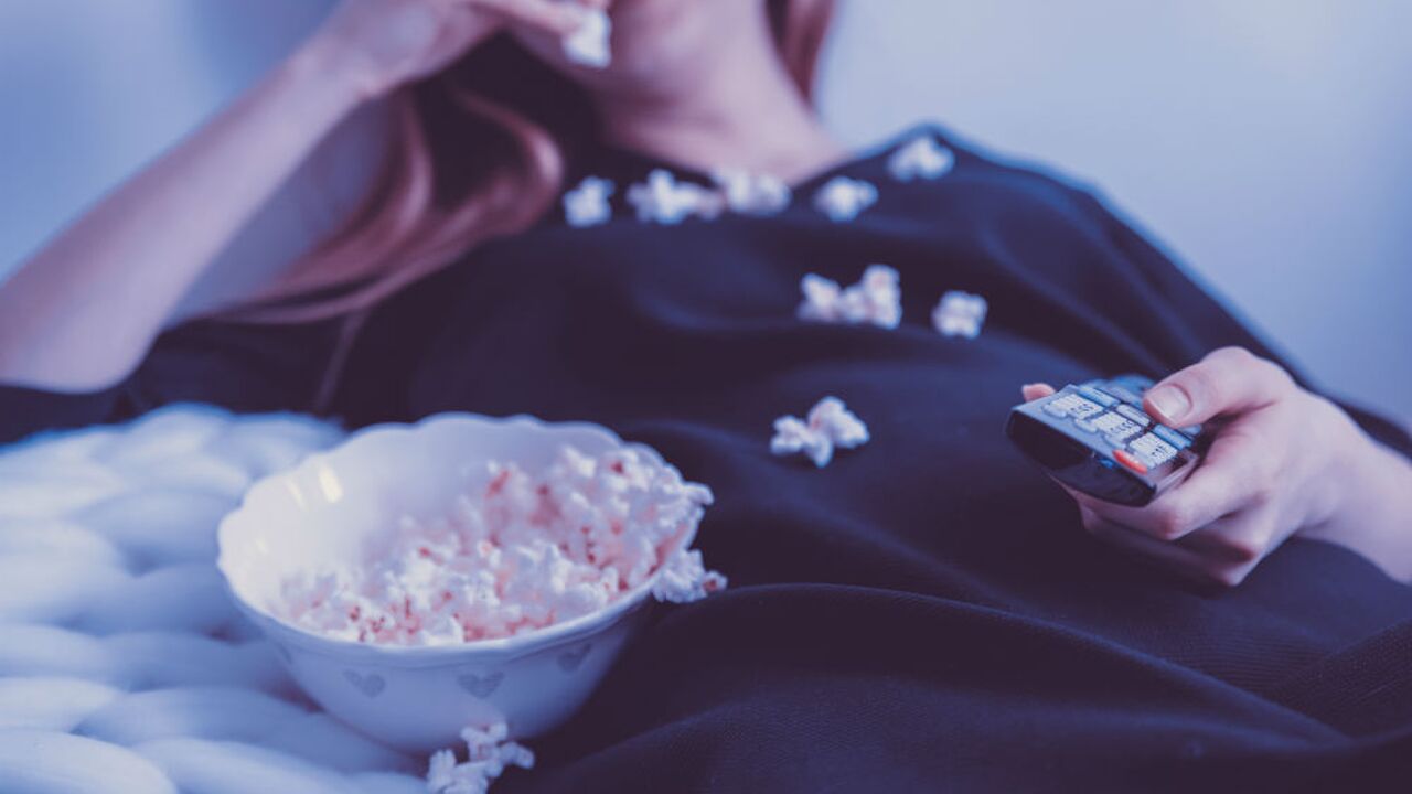 Illustratie voor: Hoe bingewatchen je slimmer maakt
