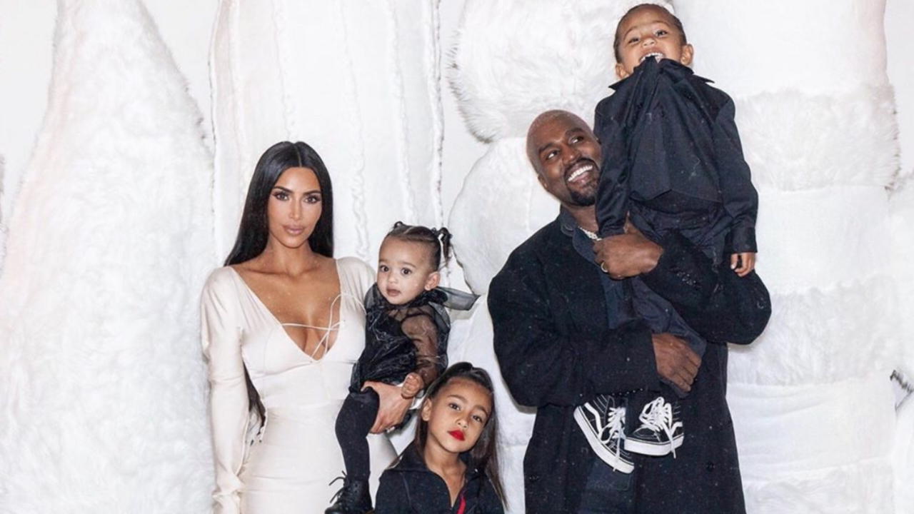 Illustratie voor: Hot news: vierde kindje voor Kim Kardashian