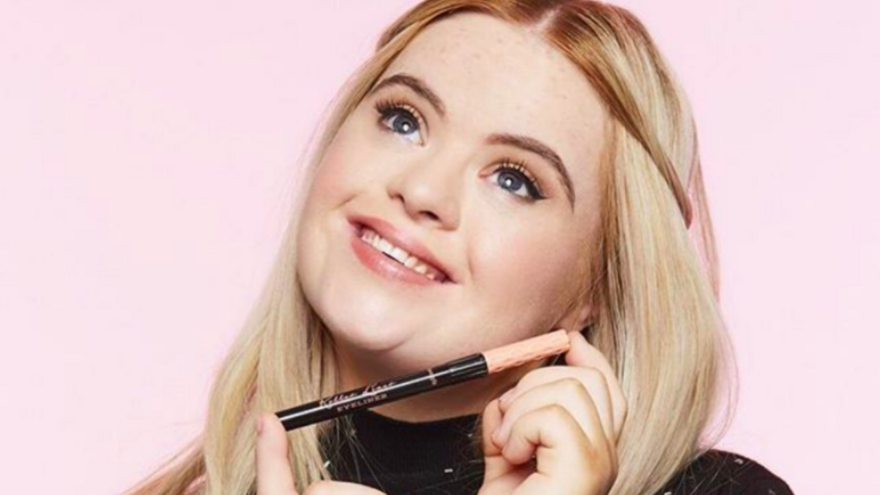 Illustratie voor: Meet Kate Grant: het allereerste model met het syndroom van Down