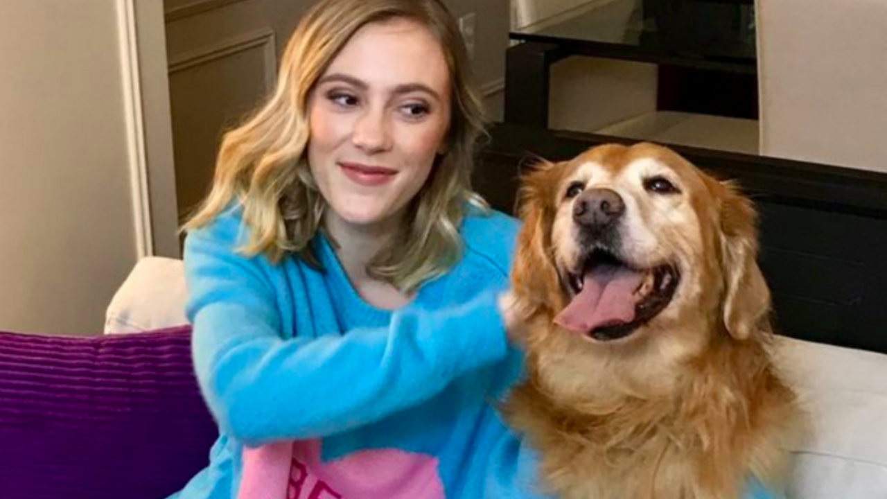 Illustratie voor: In de categorie ‘wie verzint het’: een tweekoppige trui voor jou en je hond