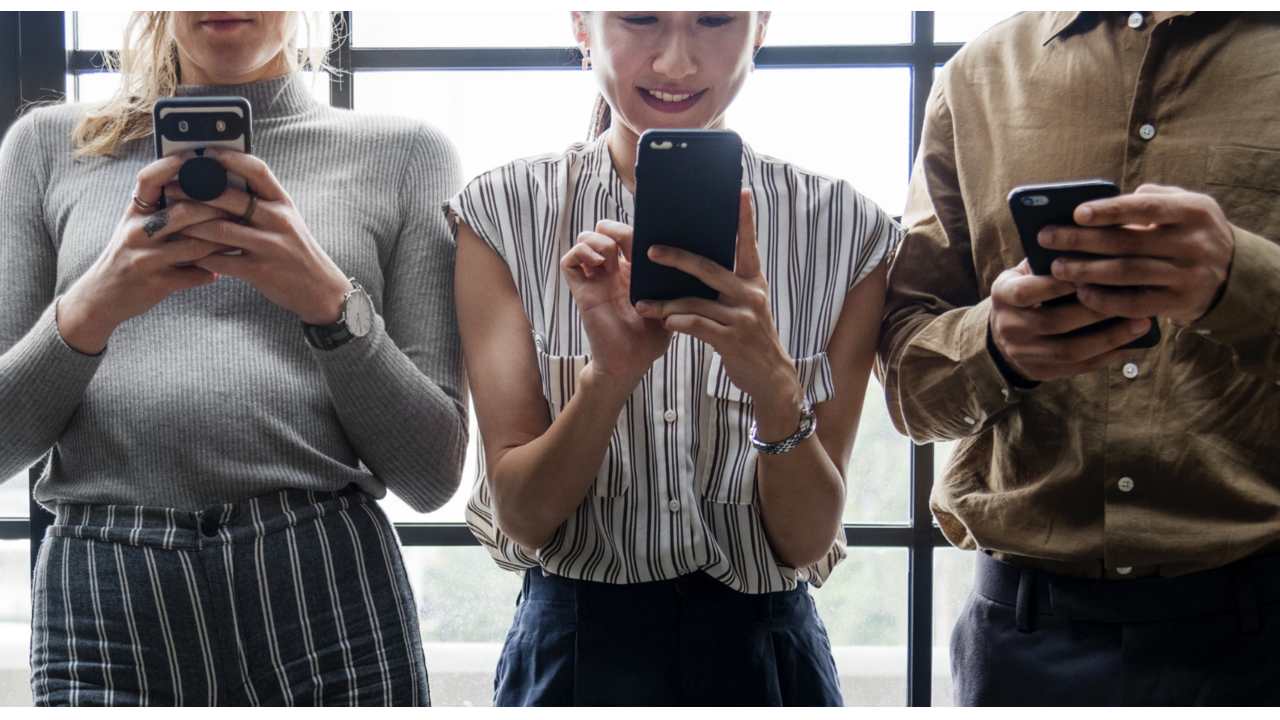 Illustratie voor: Waarom je telefoonverslaving je productiviteit naar beneden haalt