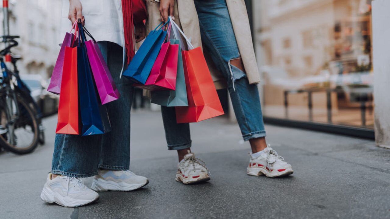 Illustratie voor: Het is vandaag Black Friday en dit zijn de beste deals van de dag!