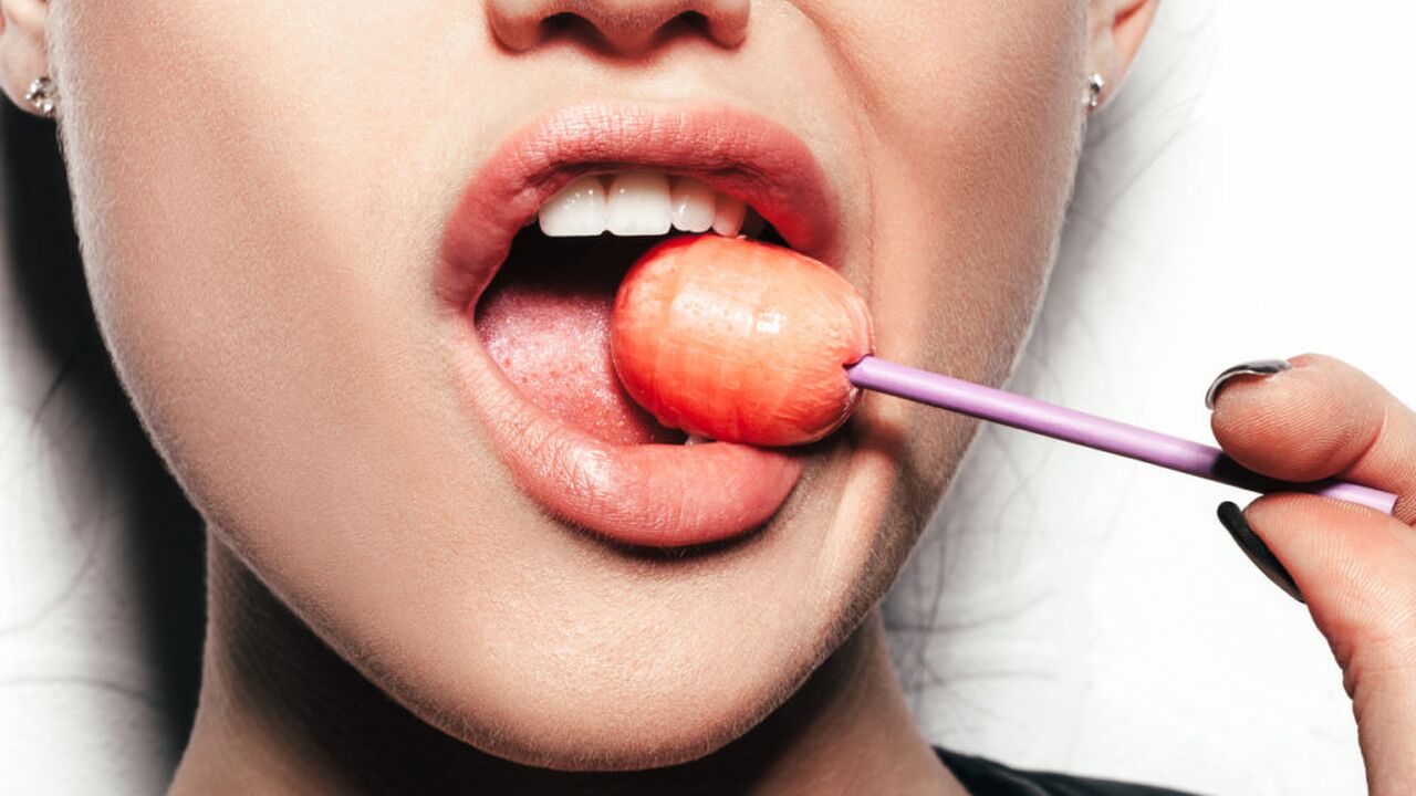Illustratie voor: Subtiele hints voor je vriend zodat zijn sperma beter gaat smaken
