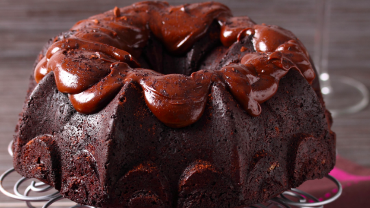 Illustratie voor: Geloof het of niet: er bestaat een Red Wine Chocolate Cake
