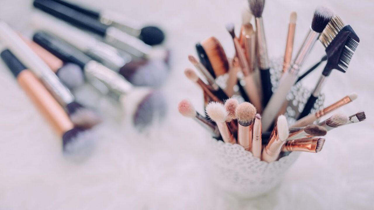 Illustratie voor: 5 kerstcadeau tips voor de beauty liefhebber