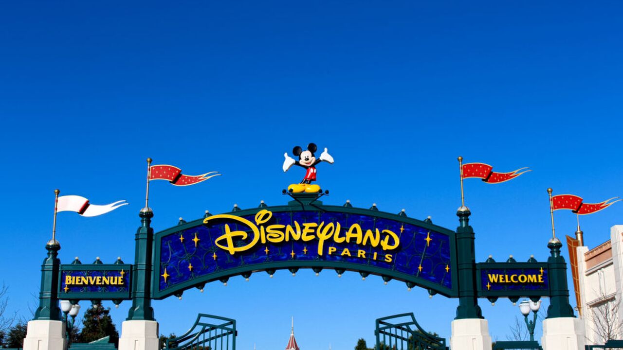 Illustratie voor: Hier wil je aan meedoen: hardloopevenement in Disney thema