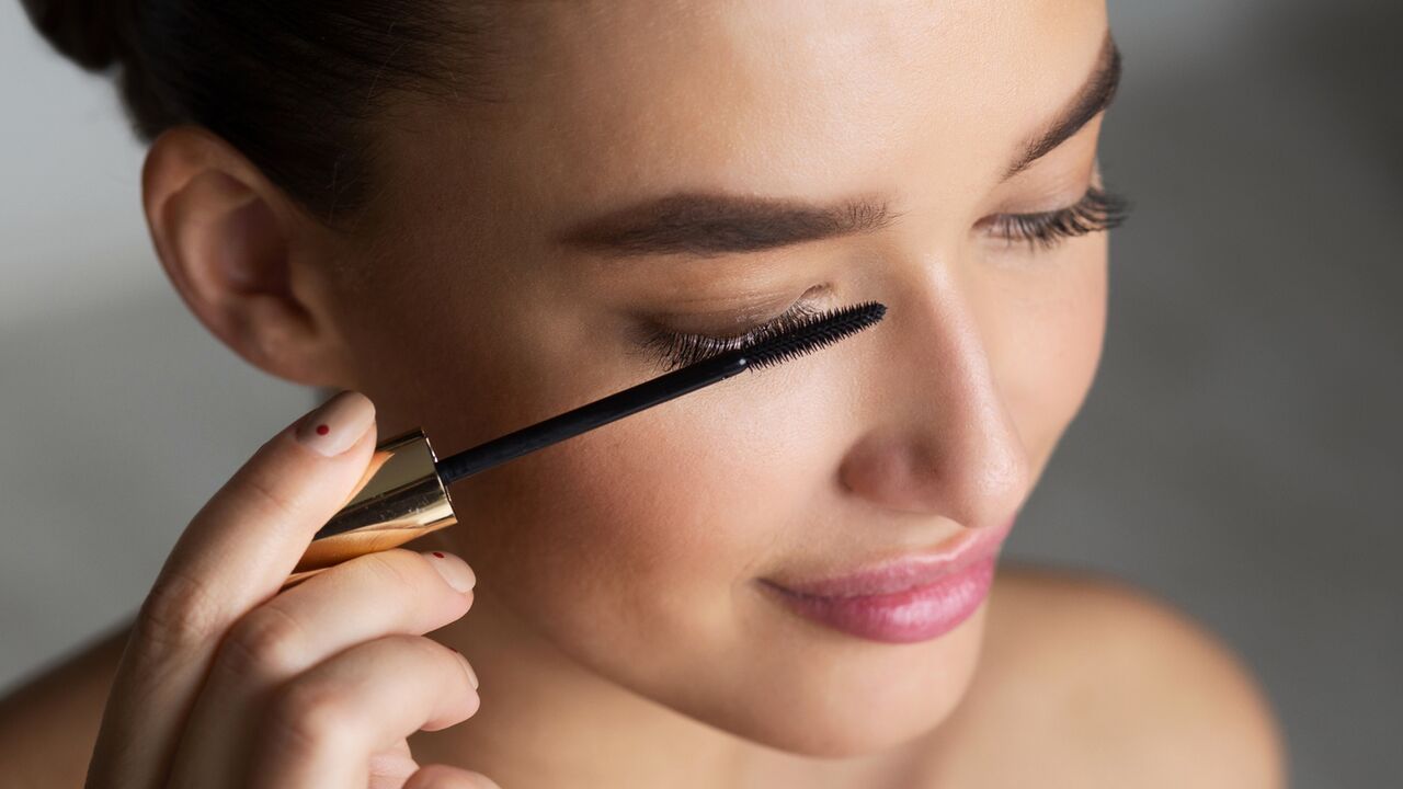 Illustratie voor: Permanente make-up is een hit: dit is waarom je het een kans wilt geven