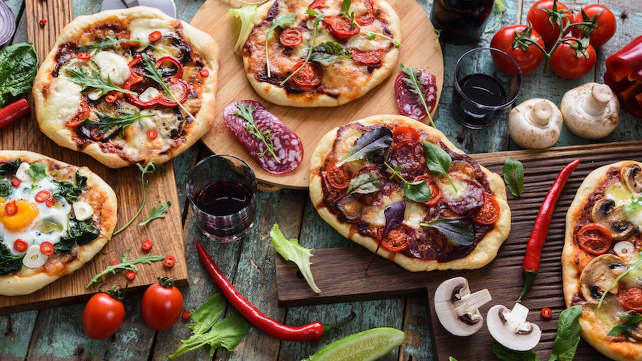 Pizzalover? Dan is deze healthy en superlekkere pizza jouw nieuwe favoriet FEM FEM