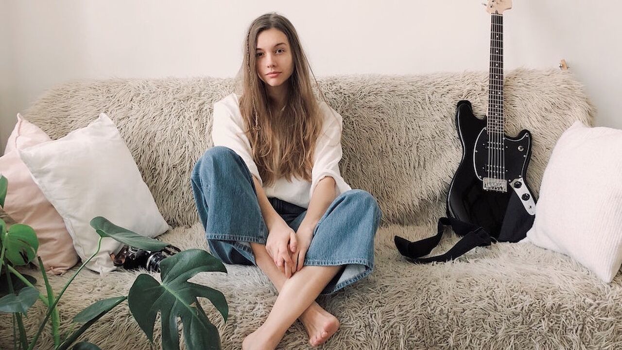 Illustratie voor: Bye bye verveling: met deze 10 hobby’s vermaak jij je prima thuis