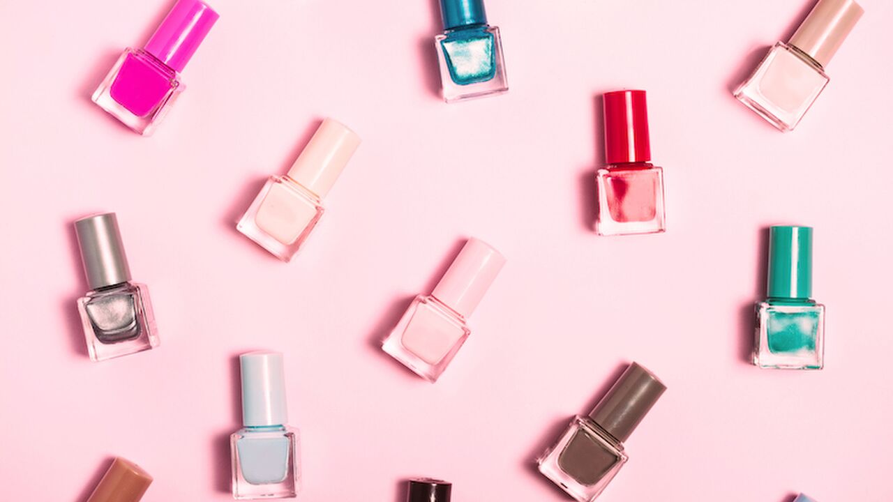 Illustratie voor: Nagellak trends najaar 2020: dit zijn dé kleuren die jij op je nagels wilt