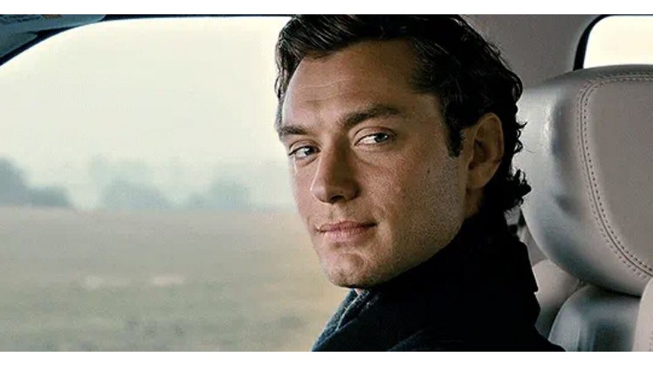 Illustratie voor: Wauw! Zoon Jude Law lijkt als twee druppels water op zijn pa