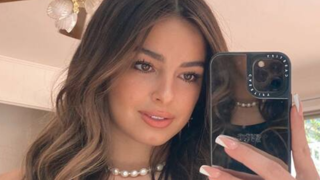 Illustratie voor: Dit is dé mascara waar iedereen het nu over heeft op TikTok