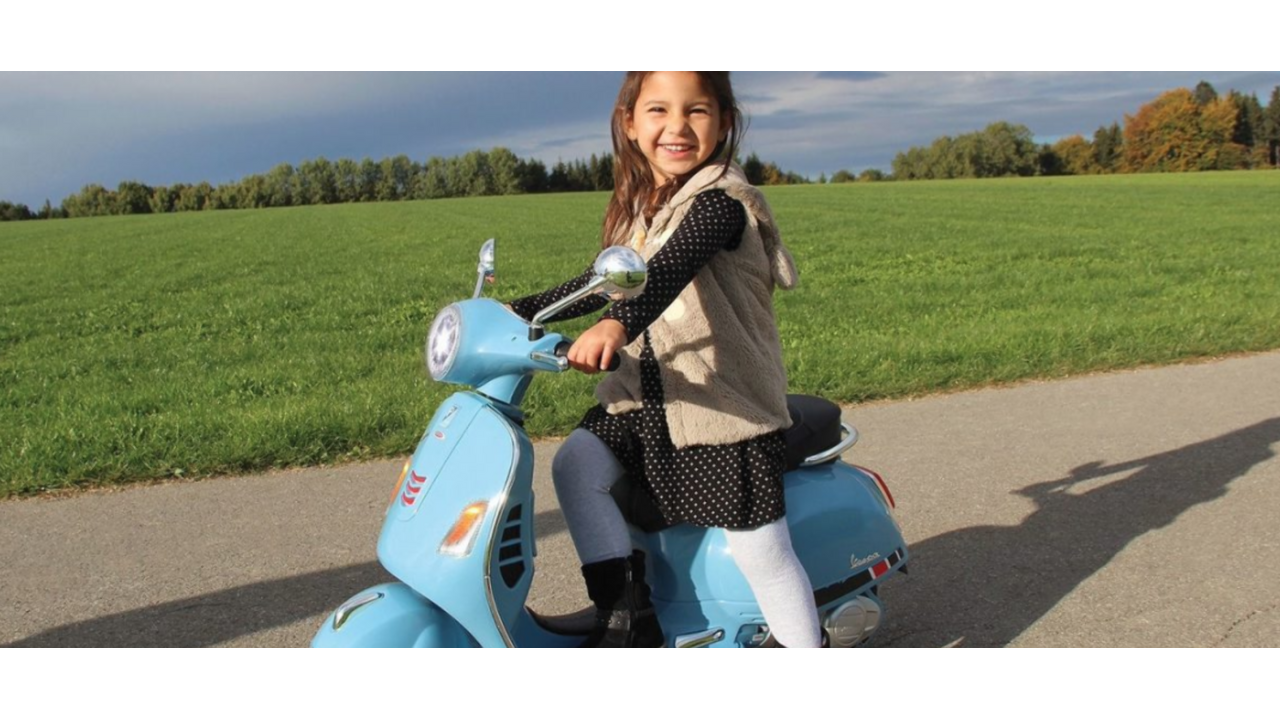 Illustratie voor: Natuurlijk bij de Lidl: de mini Vespa maakt zijn comeback