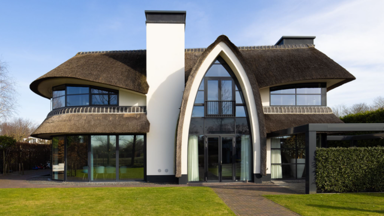 Illustratie voor: Funda parel: deze luxe villa aan het water is nu te koop