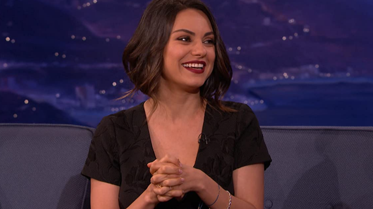 Illustratie voor: Wow! Mila Kunis totaal onherkenbaar in trailer van nieuwe film