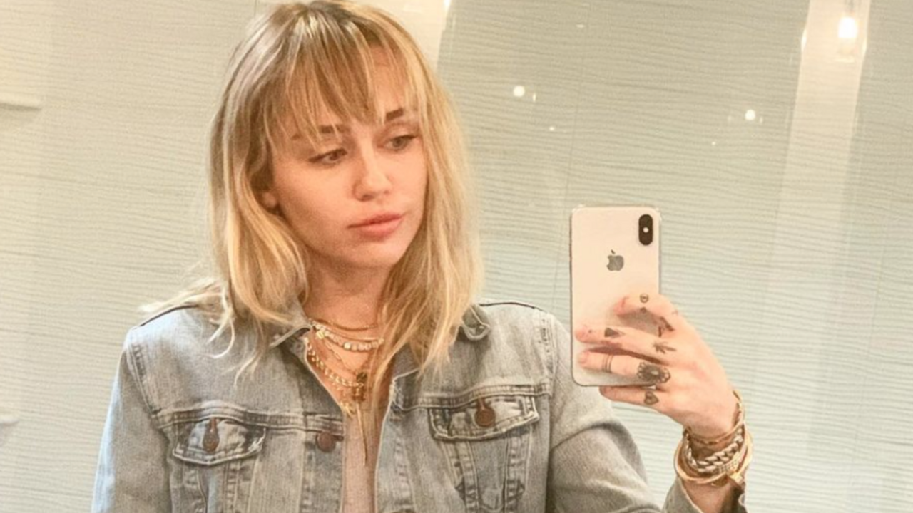 Illustratie voor: Dit is de fraaie villa en autocollectie van popster Miley Cyrus
