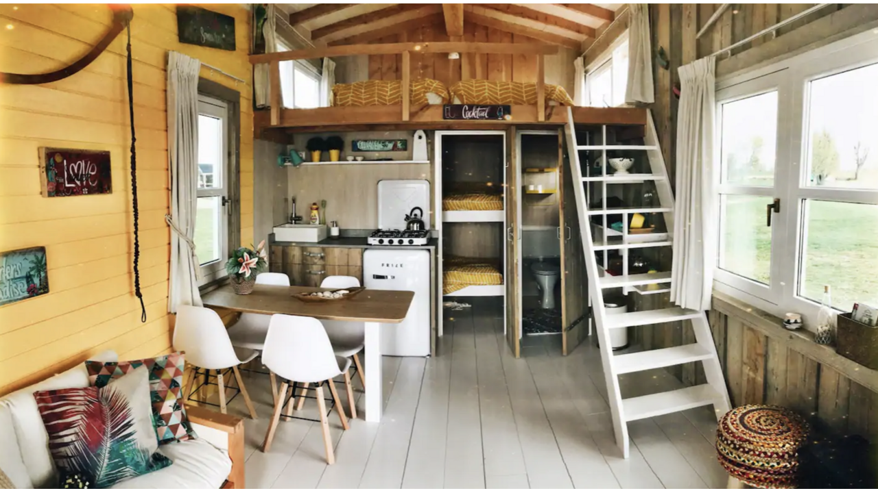 Illustratie voor: Weg van de drukte: dit zijn de leukste tiny houses in Nederland